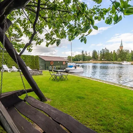 Проживание в семье Ata